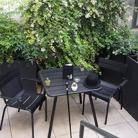 Hotel Grand Lafayette