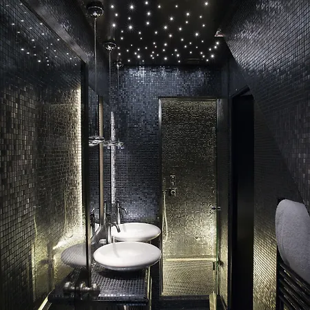 Grand Lafayette ホテル 4*