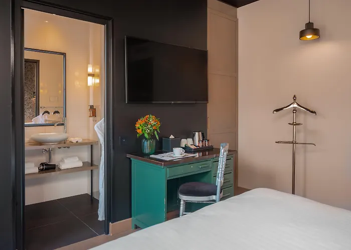 Grand Lafayette Hotel 4*