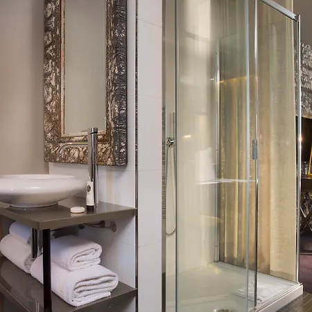 Grand Lafayette Hotel 4*